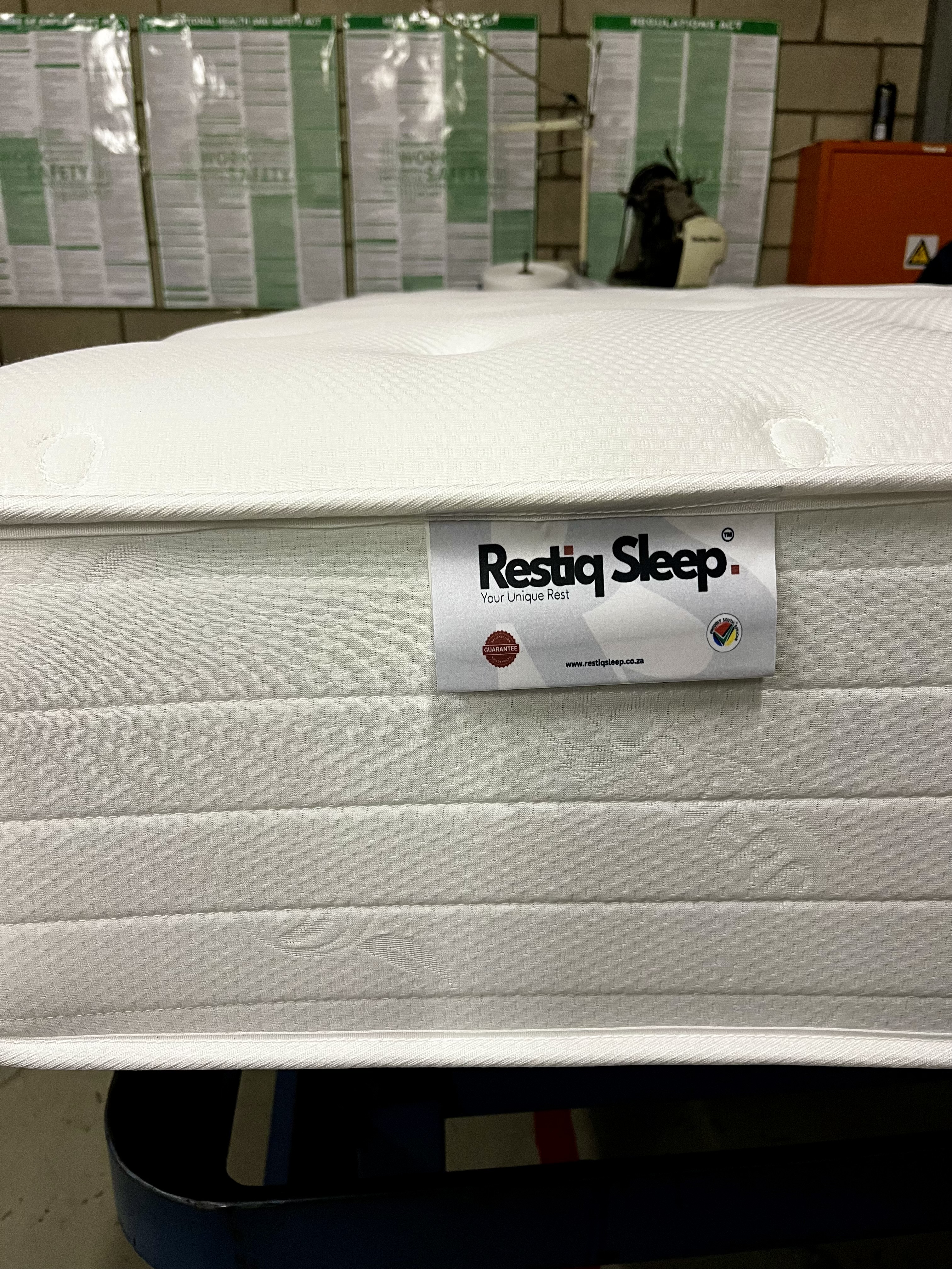 Restiq Sleep banner